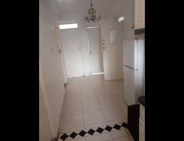 2 BEDROOM APARTMENT FOR SALE IN DURBAN CBD